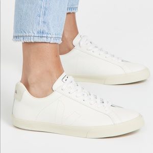 VEJA Espalar Low Sneakers White S 38 / 7 Like New!